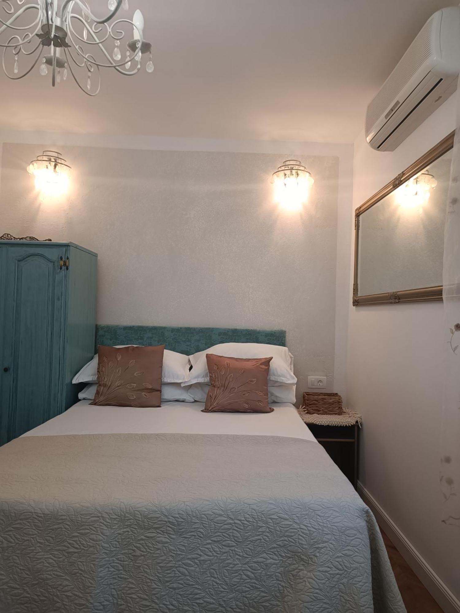 apartment Golden sunrise - 4 ul.petra svacica11 Baška Voda Eksteriør billede