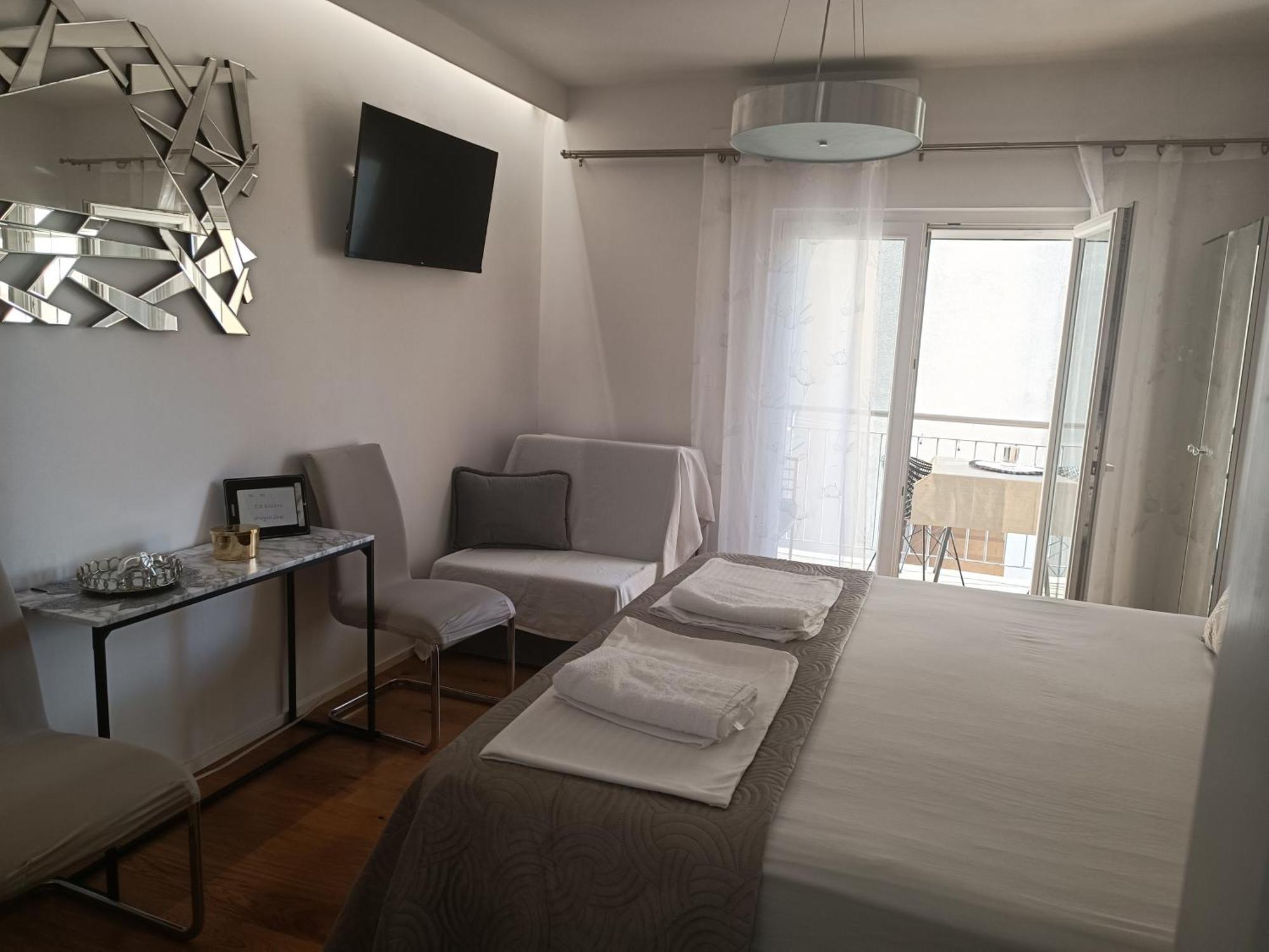 apartment Golden sunrise - 4 ul.petra svacica11 Baška Voda Eksteriør billede