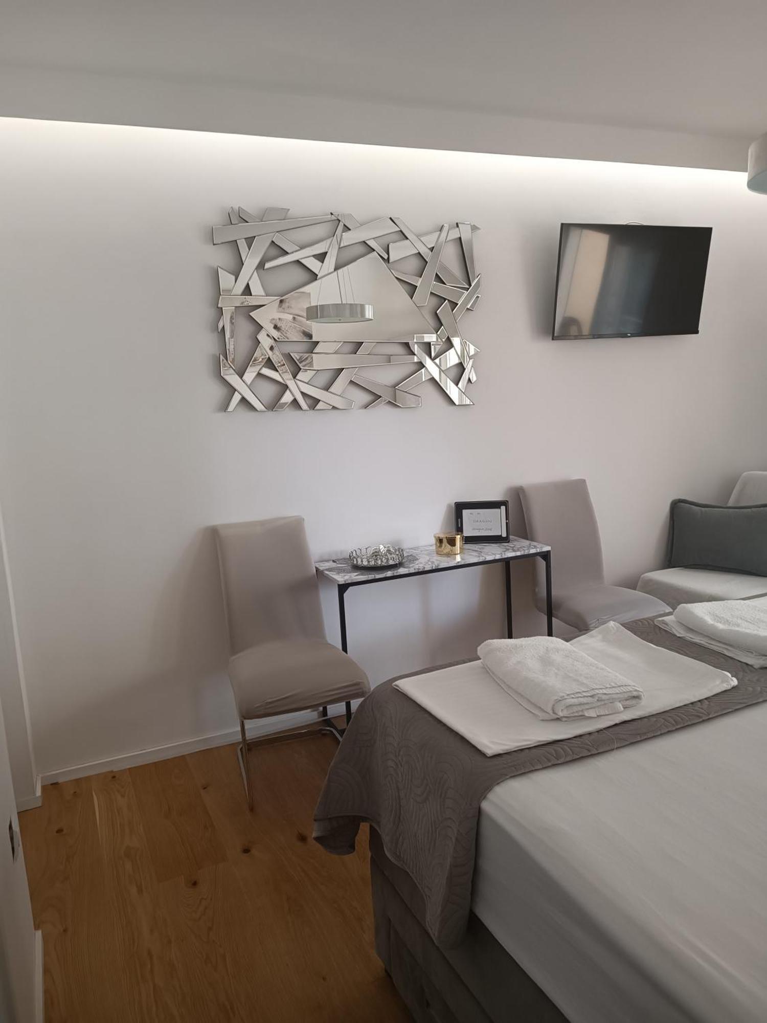 apartment Golden sunrise - 4 ul.petra svacica11 Baška Voda Eksteriør billede